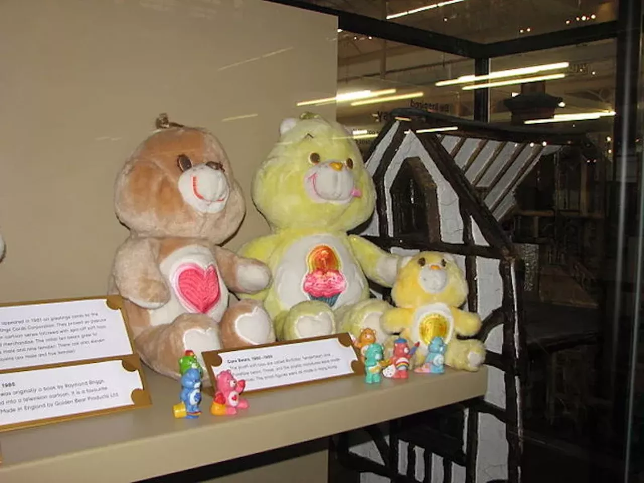 Care Bears debut as plush toys. The characters were introduced in 1981 in an American Greetings card, and became plush toys in 1983.
