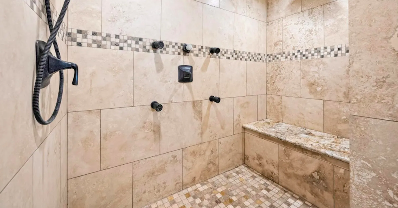 Image: This Detroit Pistons player is selling his Sacremento home complete with a full basketball court [PHOTOS]